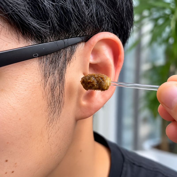 Cérumen retiré de l'oreille